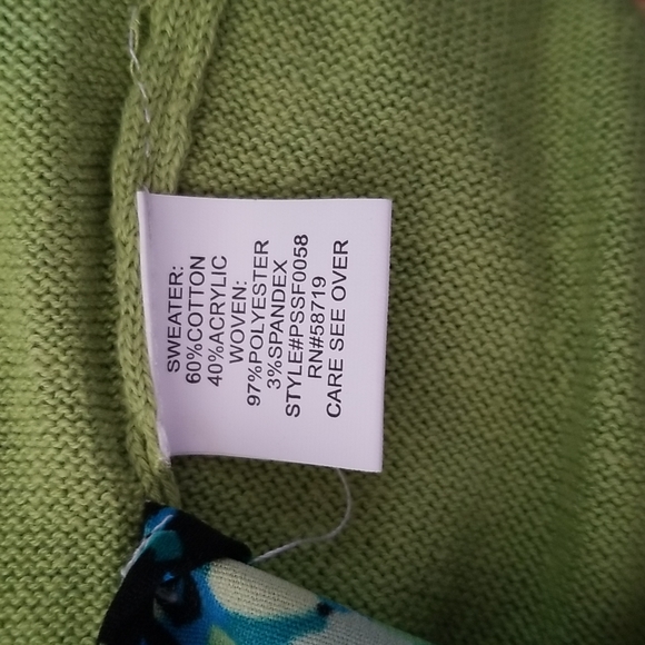 Notations Petite shirt/sweater - Picture 7 of 7